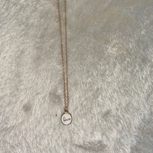 Jewelry box clearance: An assortment of bracelets and necklaces! - Picture 2 of 8